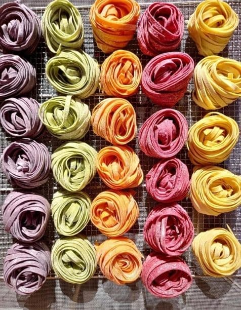El Yapımı Karışık Sebzeli Fettuccine 300 g